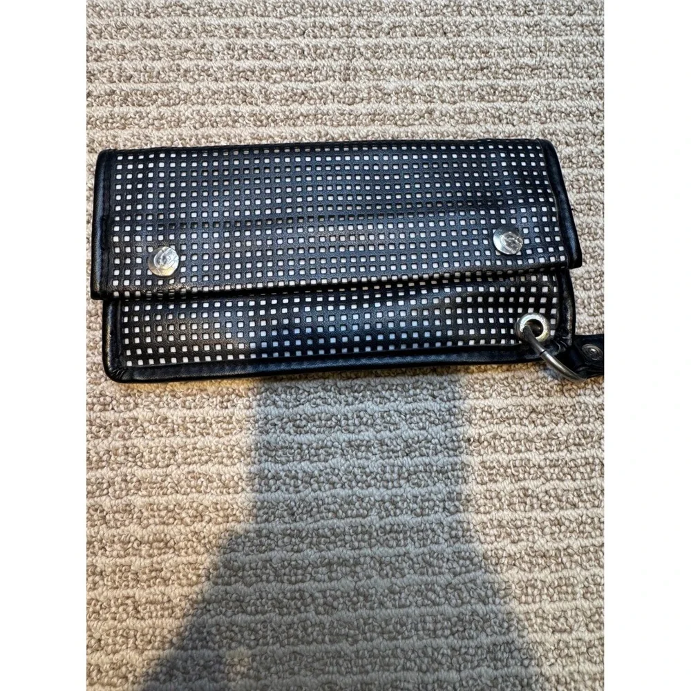 Ecko Unltd Wallet Lot 2pc Black White Perforated Rhino Logo‎ Wristlet Zip Around